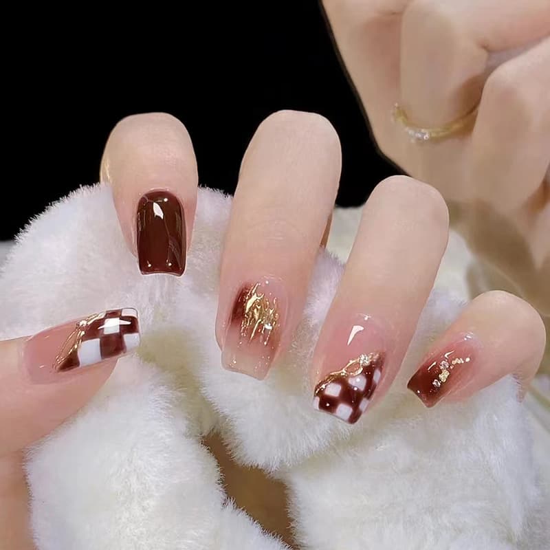 Brown Sugar Tea Classic Press-On Nails by Winails